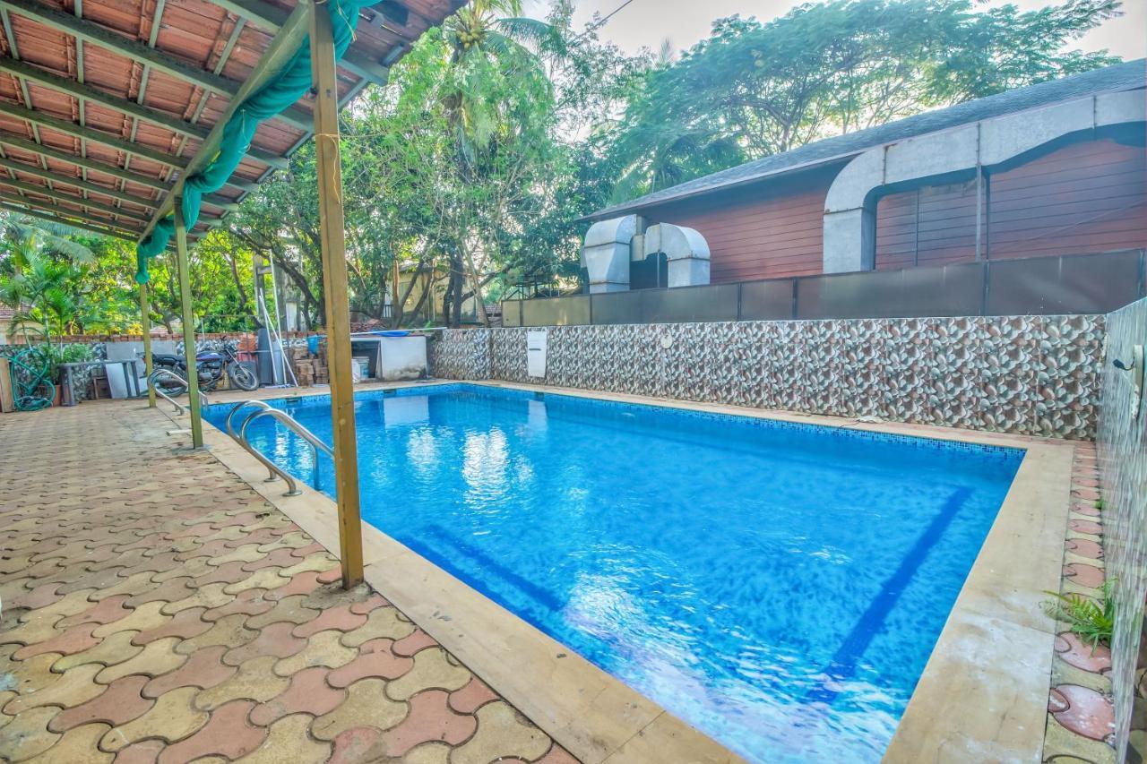The Village Beach Resort Baga Buitenkant foto